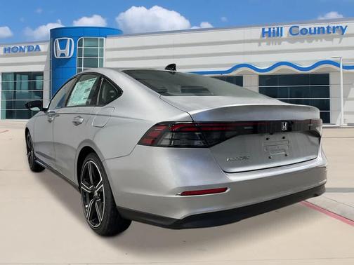 Solar Silver Metallic 2026 Honda Accord SE