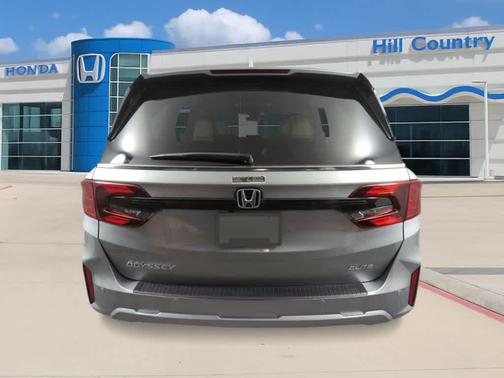 Solar Silver Metallic 2026 Honda Odyssey Elite