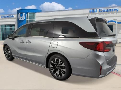 Solar Silver Metallic 2026 Honda Odyssey Elite