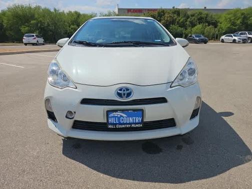 2014 Toyota Prius c Four
