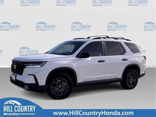 2023 Honda Pilot TrailSport