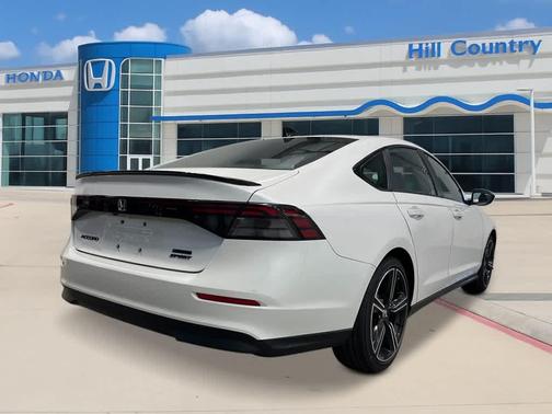 Platinum White Pearl 2026 Honda Accord Hybrid Sport