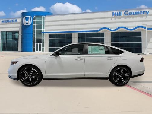 Platinum White Pearl 2026 Honda Accord Hybrid Sport