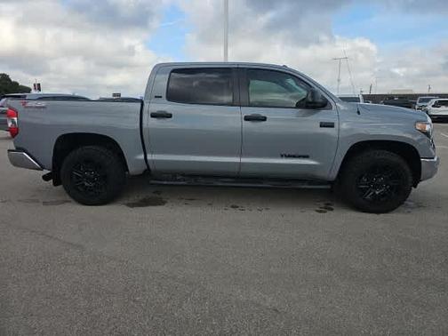 2019 Toyota Tundra SR5