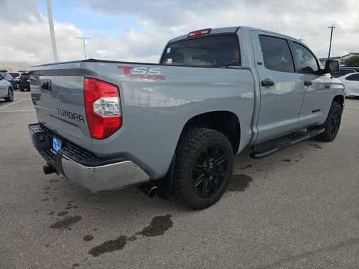 2019 Toyota Tundra SR5