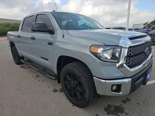 2019 Toyota Tundra SR5
