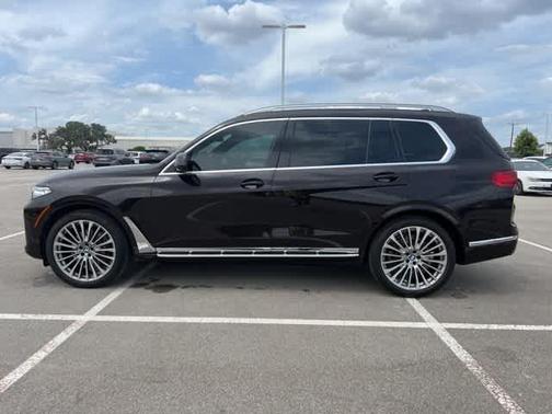 2021 BMW X7 xDrive40i