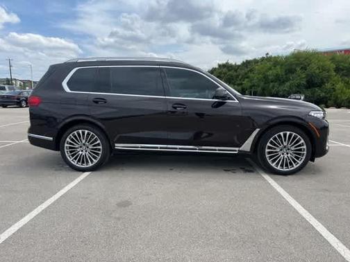 2021 BMW X7 xDrive40i
