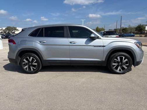 2021 Volkswagen Atlas Cross Sport 2.0T SE