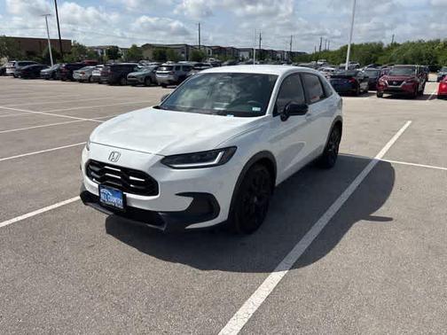 Platinum White Pearl 2024 Honda HR-V Sport