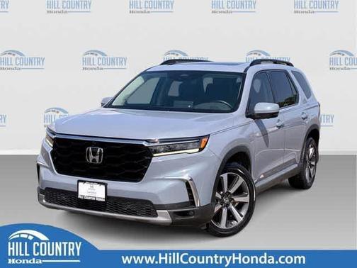 Sonic Gray Pearl 2023 Honda Pilot Elite