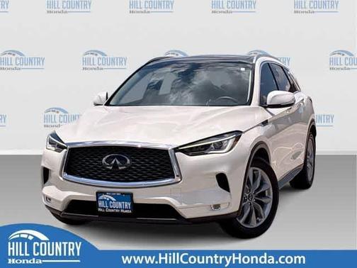 Majestic White 2022 INFINITI QX50 Luxe