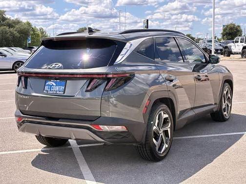 Amazon Gray 2022 Hyundai TUCSON Limited