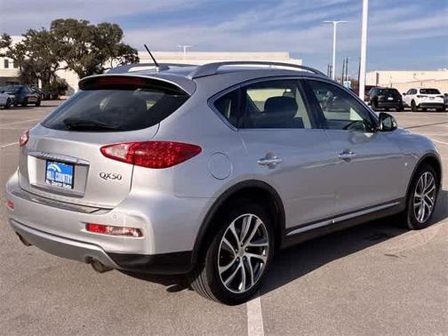 2017 INFINITI QX50 Base