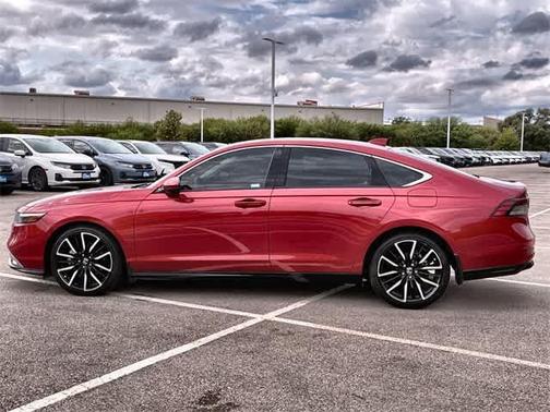 2023 Honda Accord Hybrid Touring