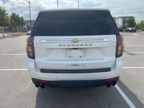 2023 Chevrolet Suburban High Country
