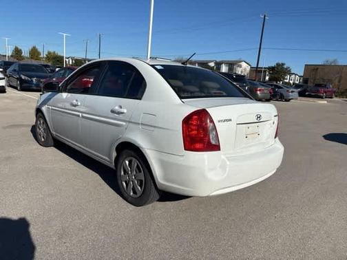 2009 Hyundai Accent GLS