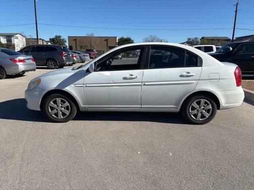 2009 Hyundai Accent GLS