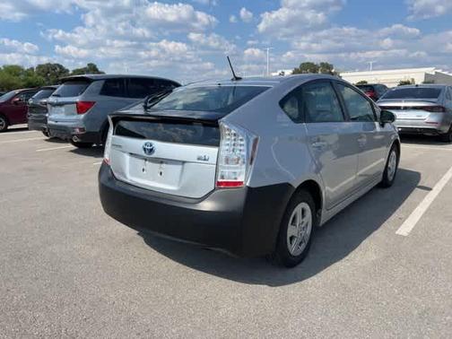 2010 Toyota Prius IV