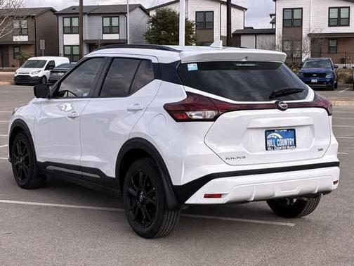 2024 Nissan Kicks SR