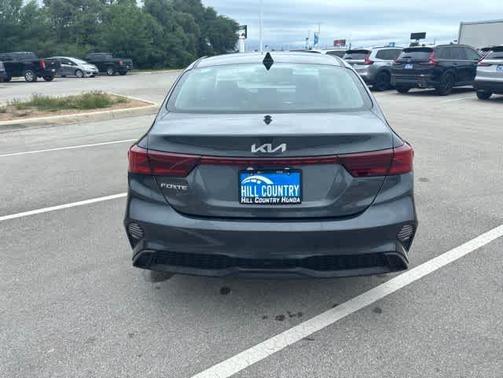Gravity Gray 2023 Kia Forte LXS