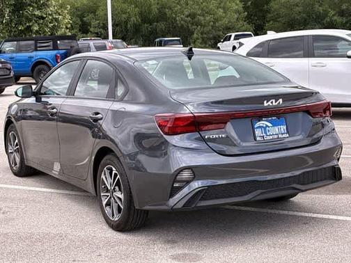 Gravity Gray 2023 Kia Forte LXS