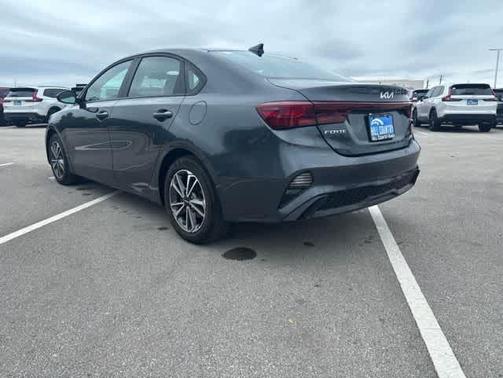 Gravity Gray 2023 Kia Forte LXS