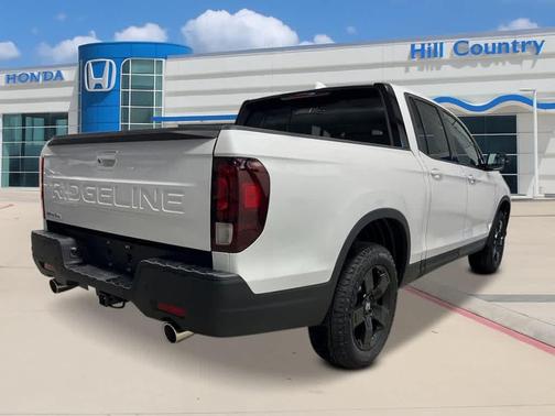 Platinum White Pearl 2026 Honda Ridgeline Black Edition