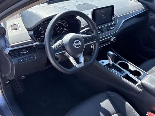 Gun Metallic 2024 Nissan Altima 2.5 SV