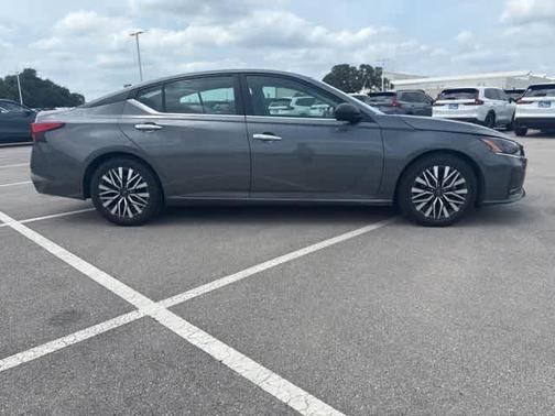 Gun Metallic 2024 Nissan Altima 2.5 SV