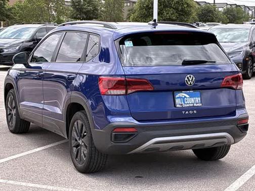 Blue Dusk 2023 Volkswagen Taos 1.5T S