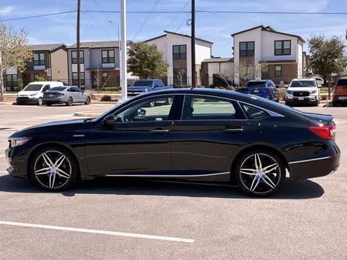 2022 Honda Accord Hybrid Touring