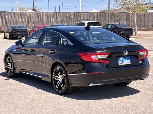 2022 Honda Accord Hybrid Touring