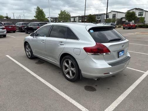 Classic Silver Metallic 2013 Toyota Venza XLE