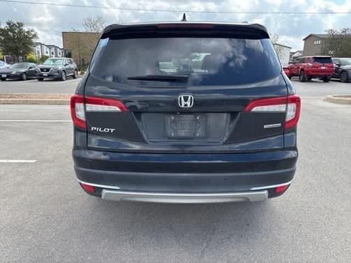 2019 Honda Pilot Touring 7-Passenger