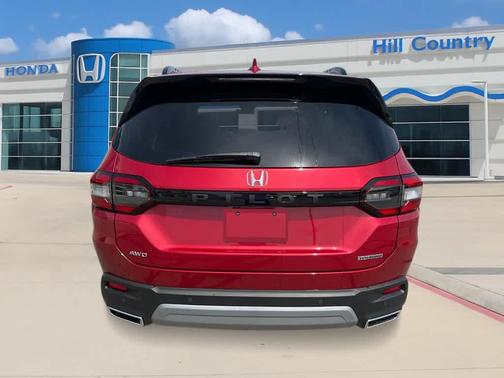 2025 Honda Pilot TOURING+