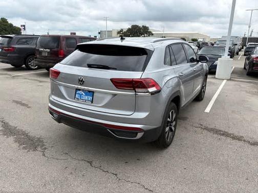 Pyrite Silver Metallic 2021 Volkswagen Atlas Cross Sport 2.0T SE