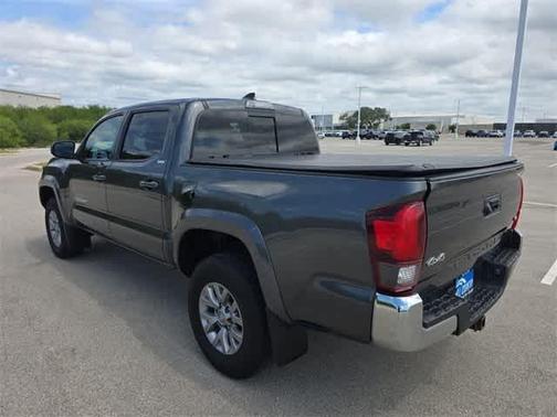 2018 Toyota Tacoma SR5