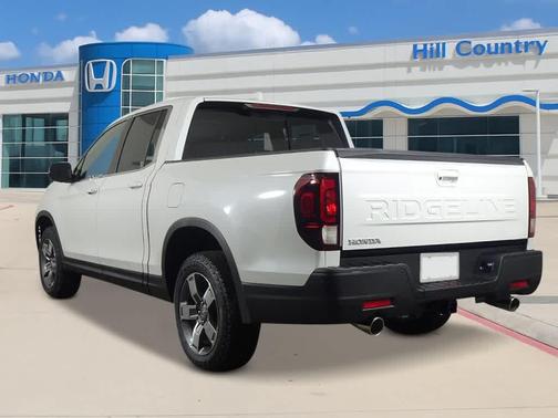 Platinum White Pearl 2026 Honda Ridgeline RTL