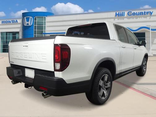 Platinum White Pearl 2026 Honda Ridgeline RTL