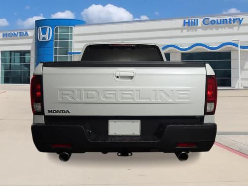 Platinum White Pearl 2026 Honda Ridgeline RTL