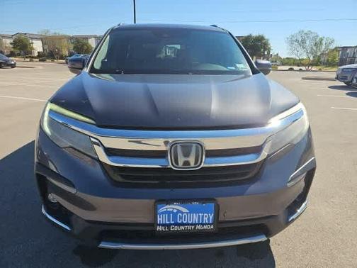 2019 Honda Pilot Touring 8-Passenger