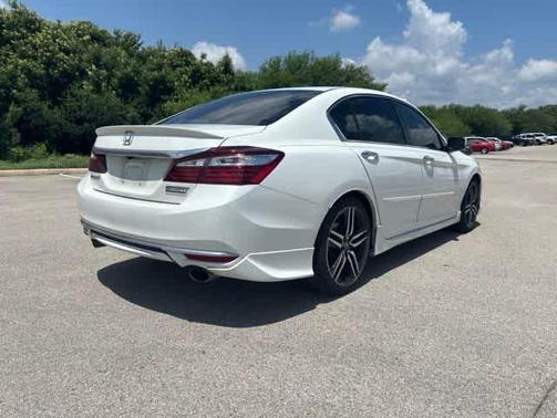 2017 Honda Accord Sport SE