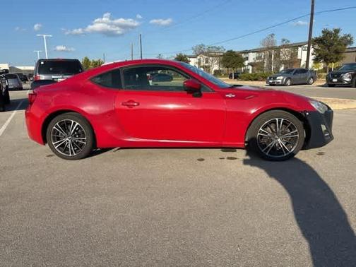 2013 Scion FR-S