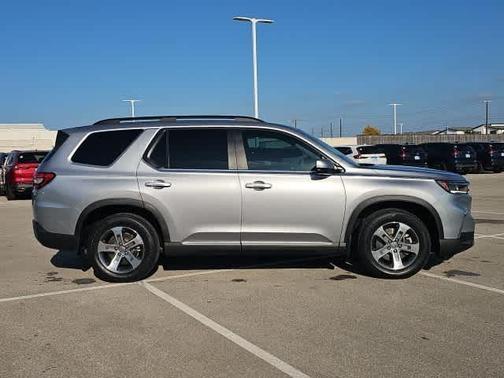 2024 Honda Pilot EX-L 7-Passenger