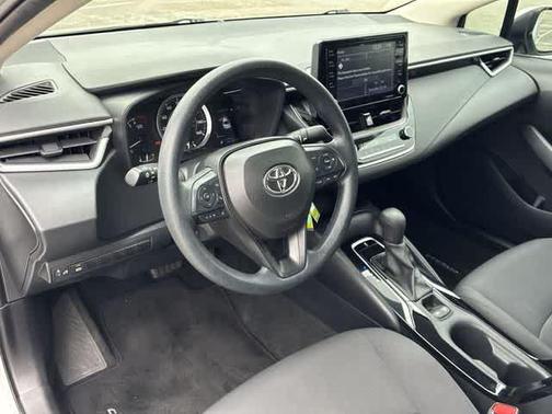 Classic Silver Metallic 2022 Toyota Corolla LE