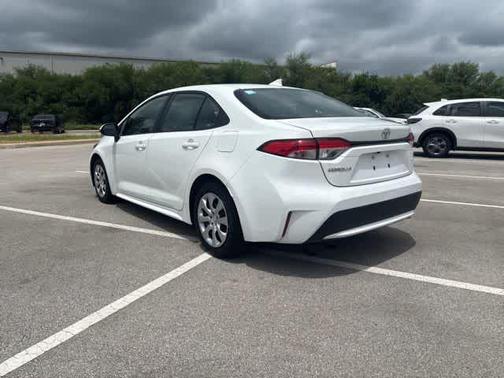 White 2022 Toyota Corolla LE