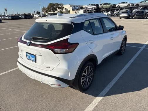 2021 Nissan Kicks SV