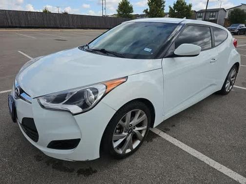 2016 Hyundai Veloster Base
