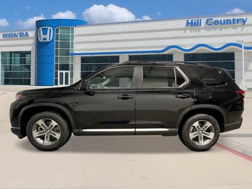 Crystal Black Pearl 2026 Honda Pilot EX-L